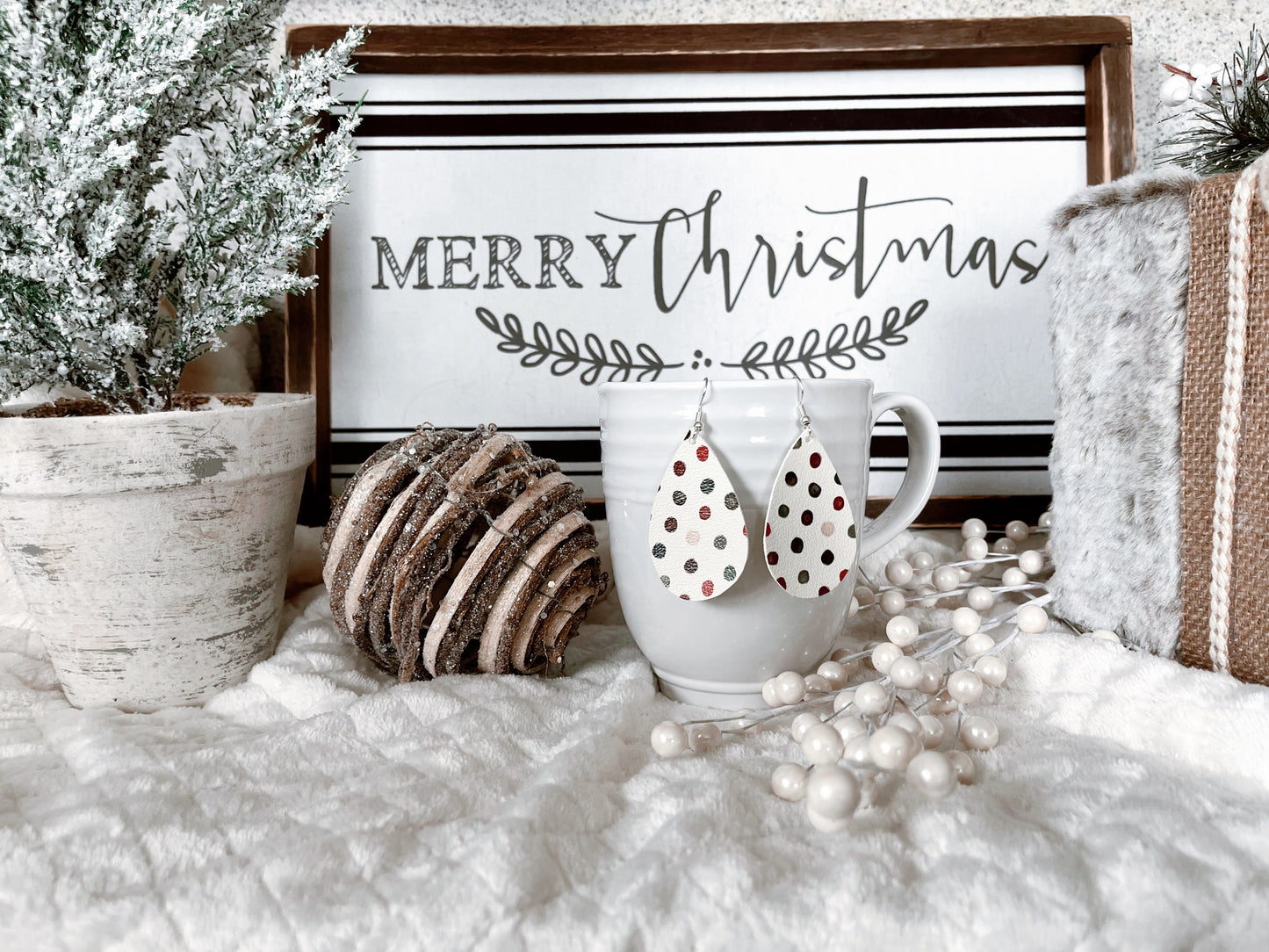 Christmas Dot Earrings