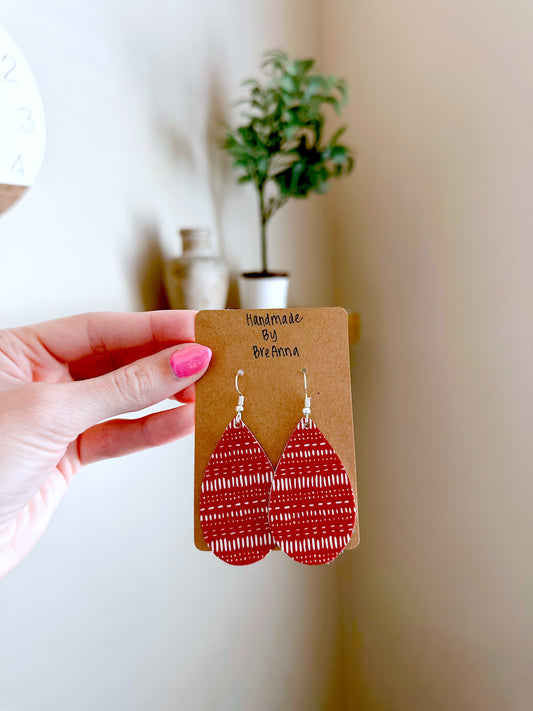 White Line Earrings